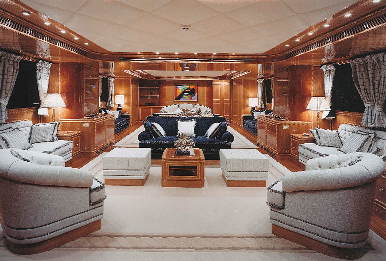 Progetto Team Luxury International
